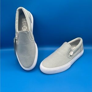 Men’s Dc slip on canvas shoes size 9